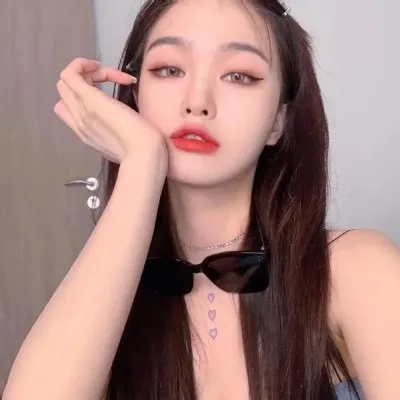 【青春遗憾美学】《升起的烟花，从下面看？还是从侧面看？》：不断重置时间只为和你在一起的夏天